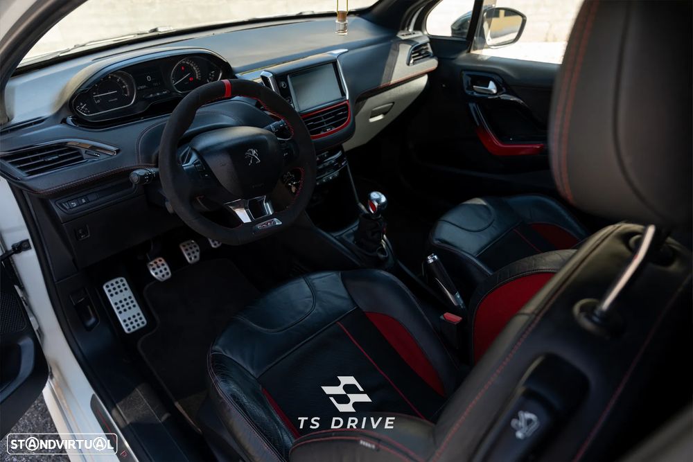 Peugeot 208 1.6 THP GTi - 8