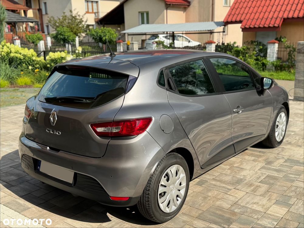 Renault Clio 1.2 16V Alize - 5