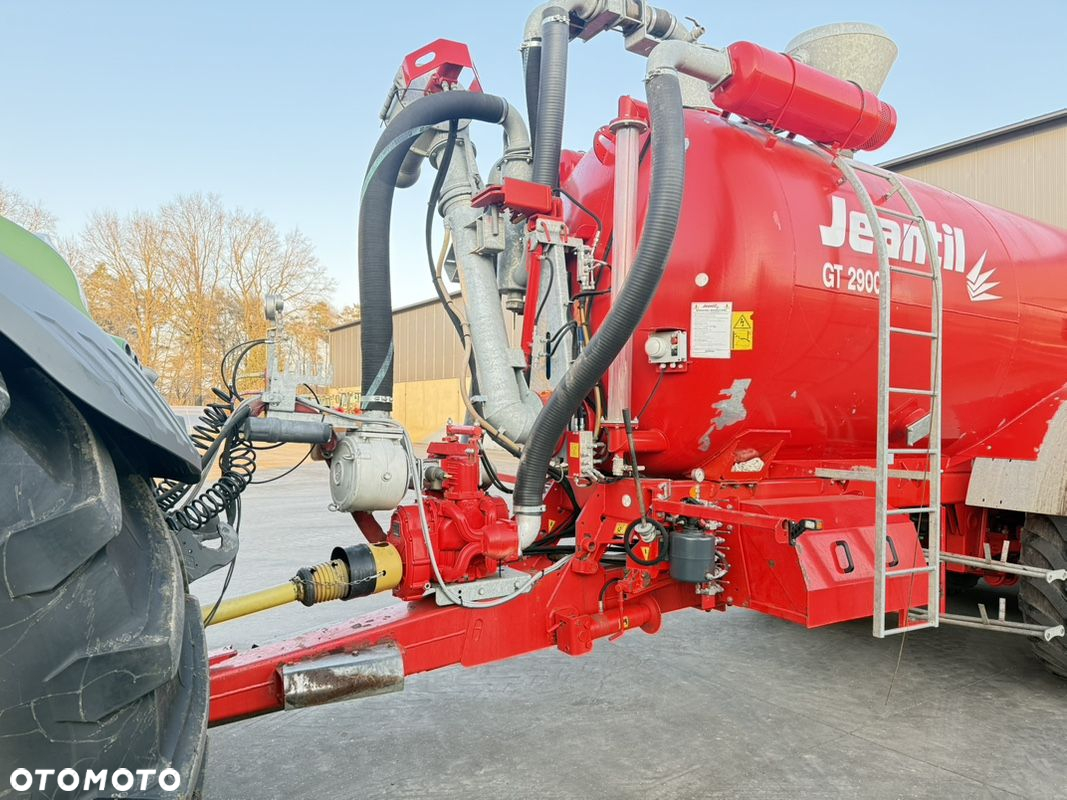 Gregoire Besson jeantil GT29000L - 5