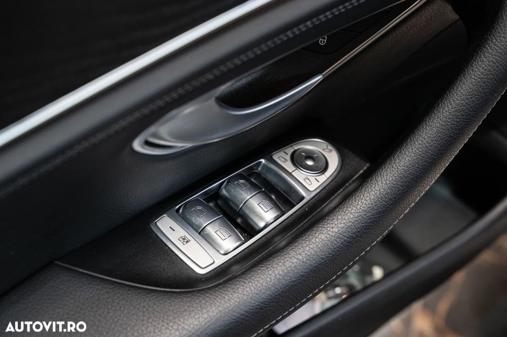 Mercedes-Benz E 220 d MHEV Aut. - 30