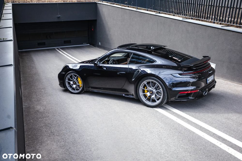 Porsche 911 Turbo S - 9