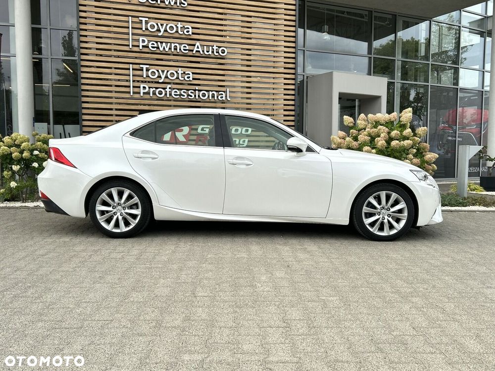 Lexus IS 200t Elite - 6
