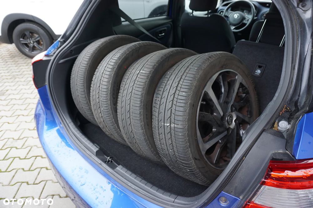 Toyota Yaris 1.5 VVT-i Y20 Team Deutschland - 8