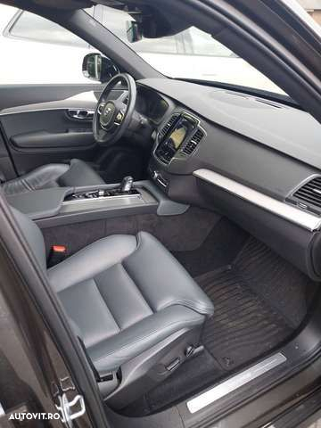 Volvo XC 90 - 10