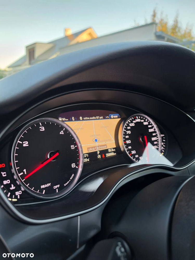 Audi A6 Avant 2.0 TDI Ultra S tronic - 20