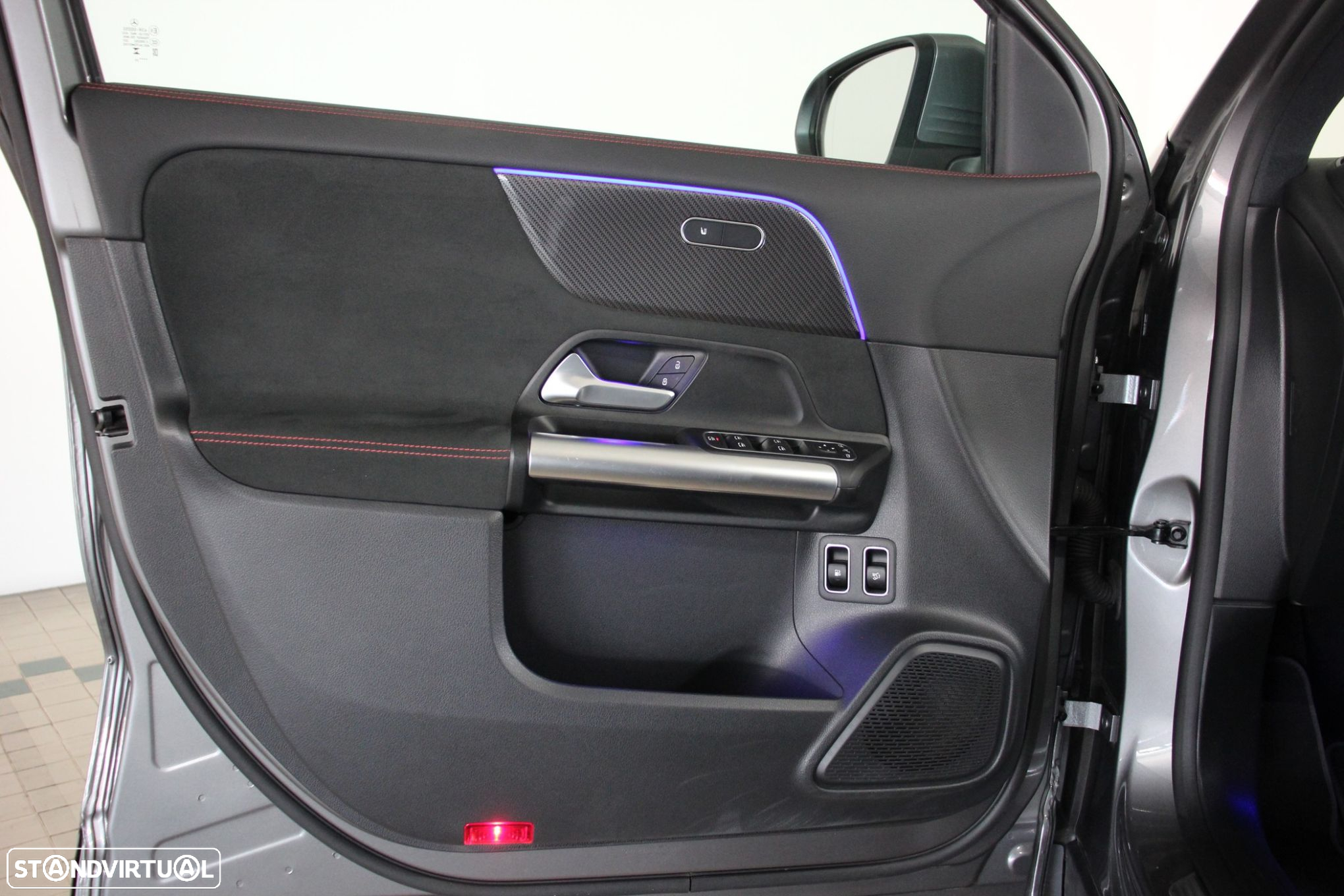 Mercedes-Benz GLA 250 e AMG Line - 5