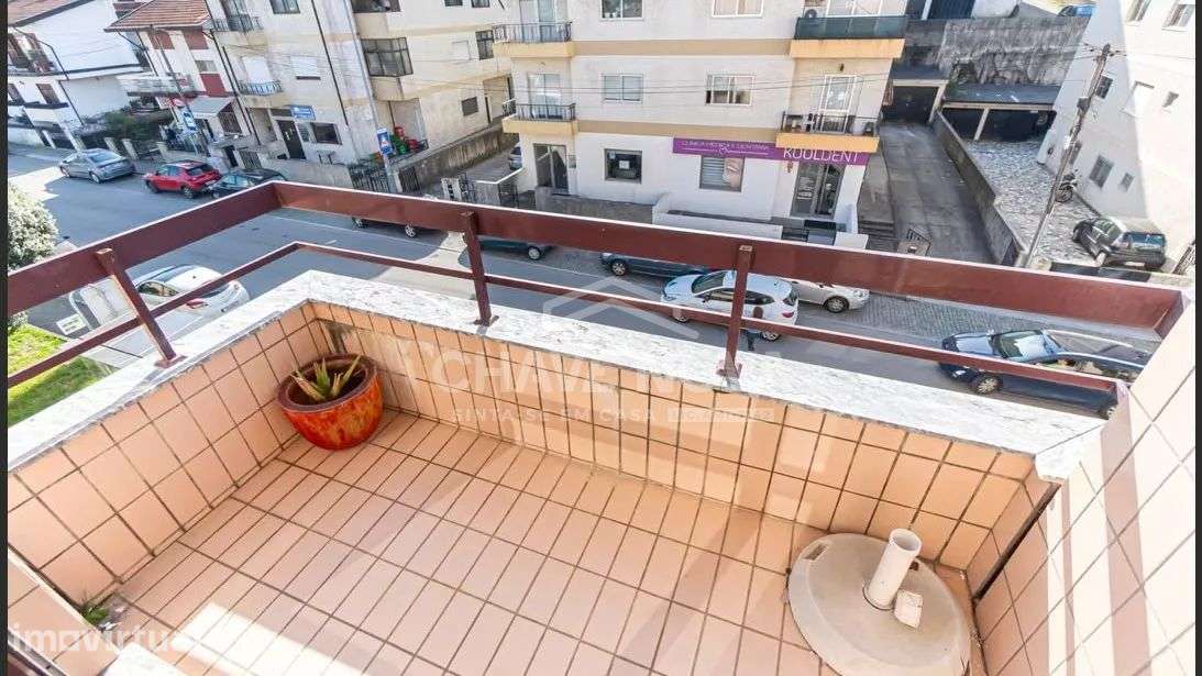 Apartamento T2+1 c/Varanda e Lug. Garagem | Oliveira do Douro - Grande imagem: 3/14