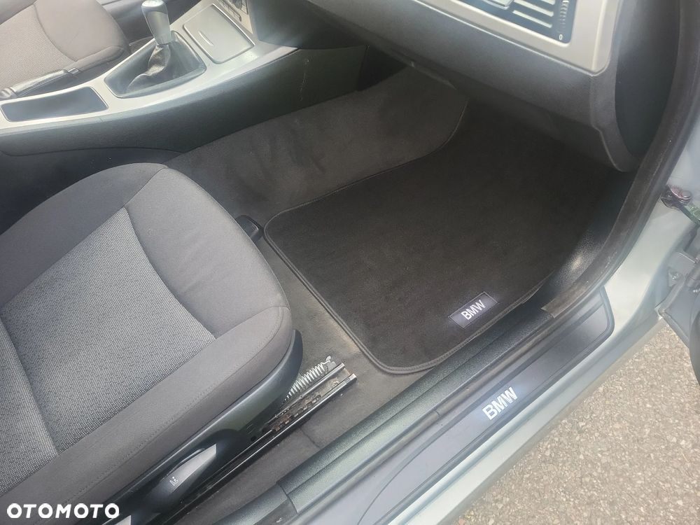 BMW Seria 3 - 5