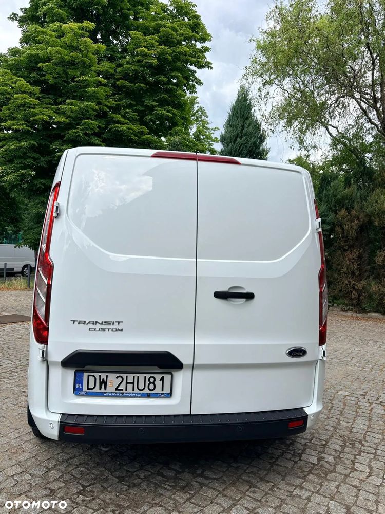 Ford Transit custom - 26