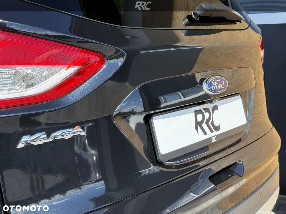 Ford Kuga 2.0 TDCi AWD Titanium - 38