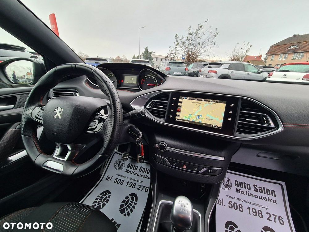 Peugeot 308 1.2 PureTech GPF GT S&S - 32