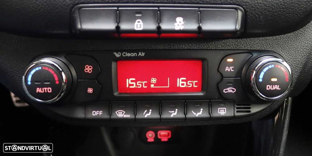 Kia Ceed SW 1.6 CRDi GT Line - 25