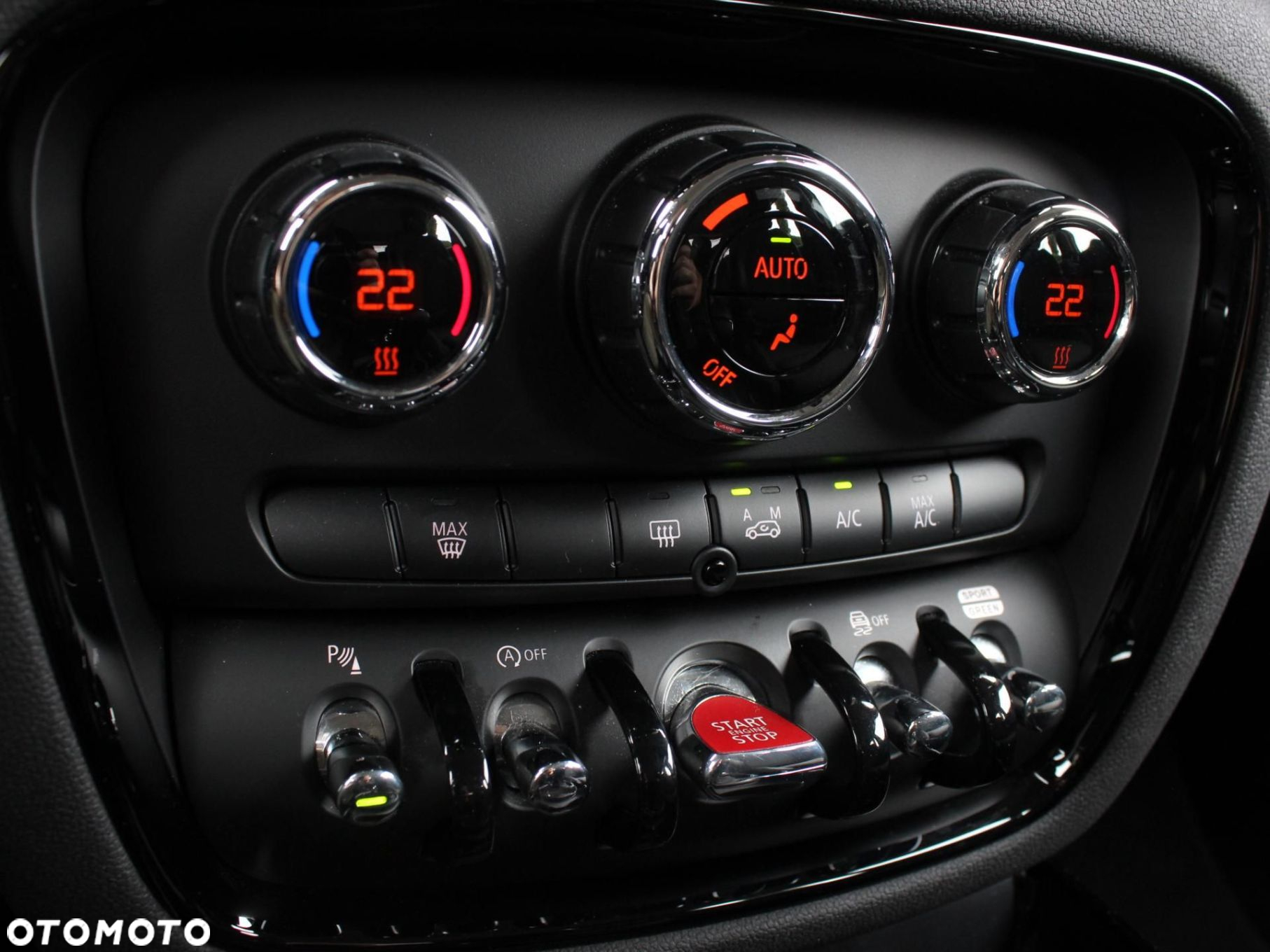 MINI Clubman - 12