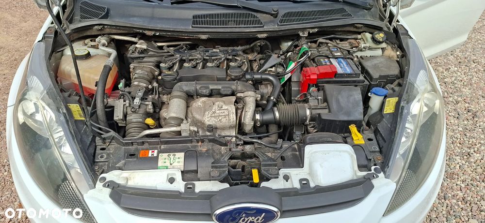 Ford Fiesta 1.6 TDCI Connection - 10