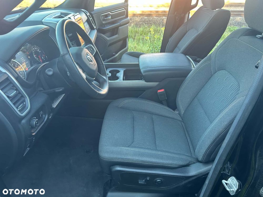 RAM 1500 - 15