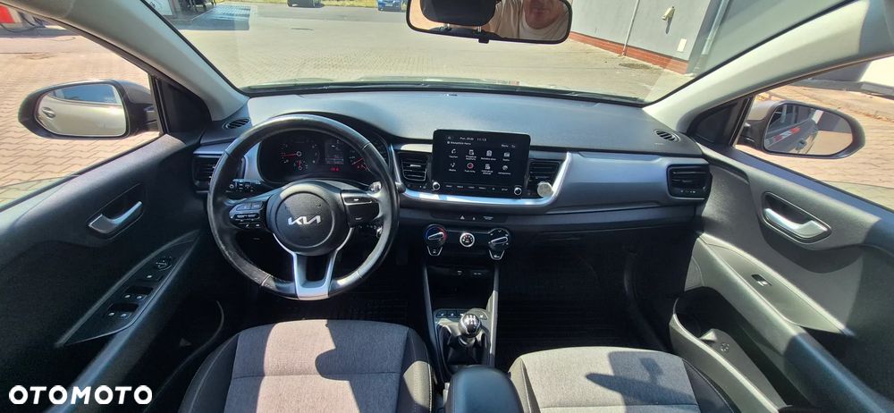 Kia Stonic 1.2 L - 11