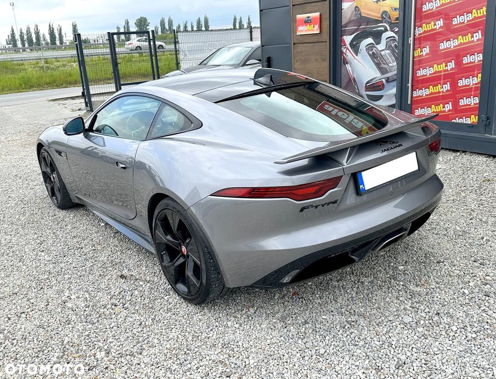 Jaguar F-Type 2.0 Turbo R-Dynamic Black - 4