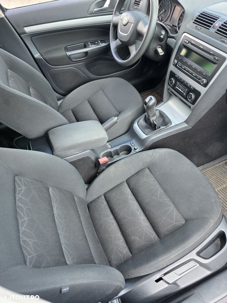 Skoda Octavia - 5