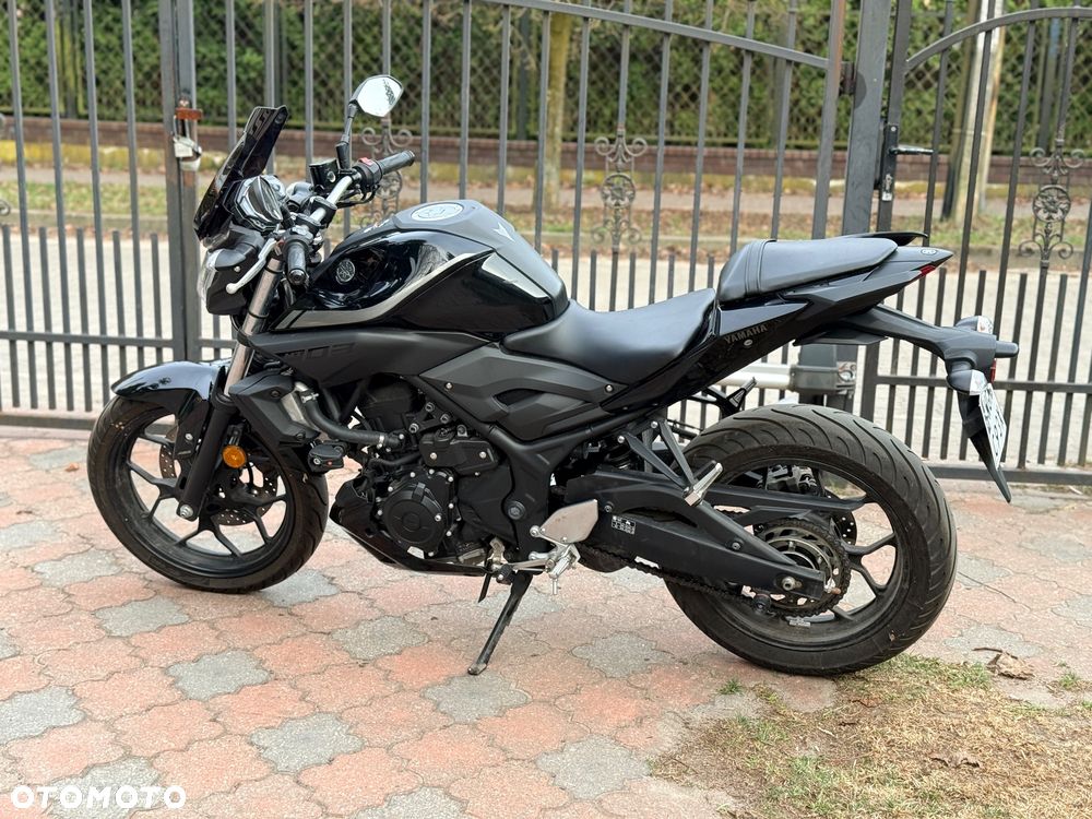 Yamaha MT - 11