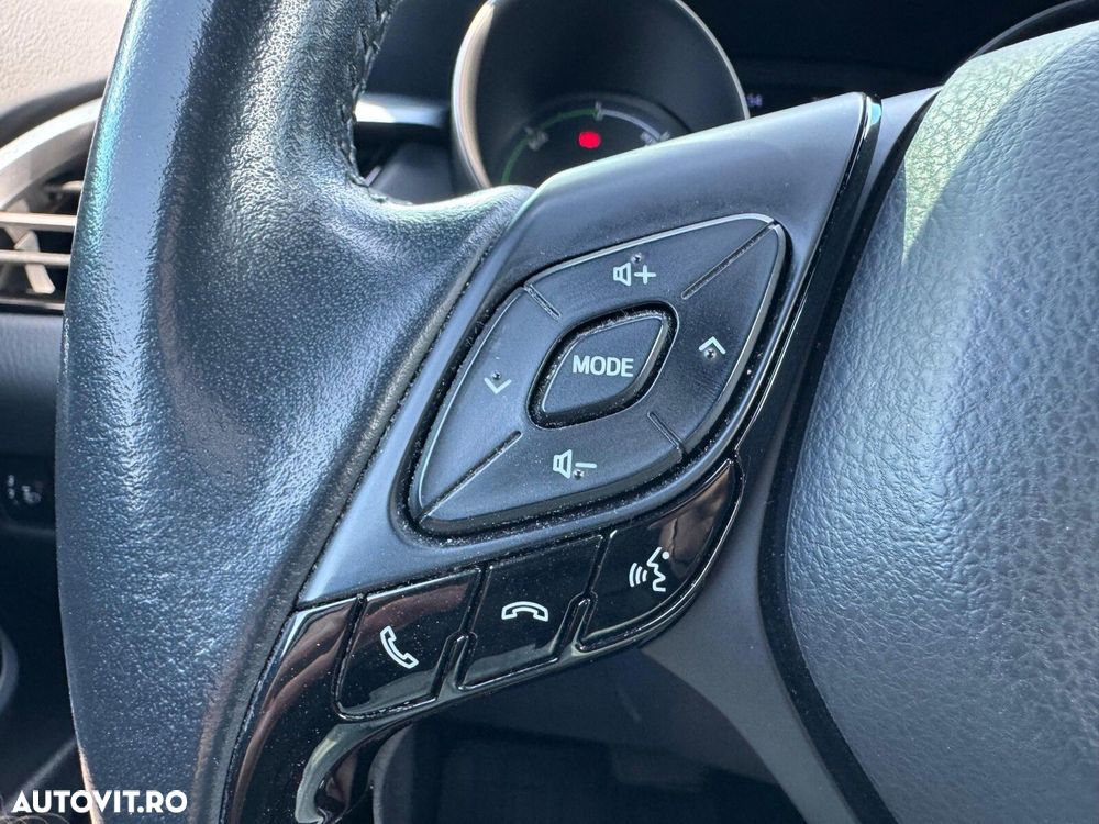 Toyota C-HR 2.0 HSD 184 CP 4x2 CVT Style - 18