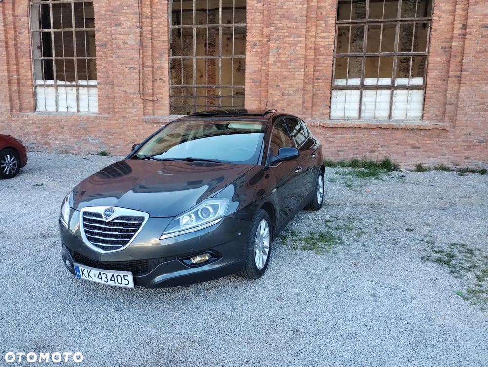 Lancia Delta 2.0 MJ Platino - 6