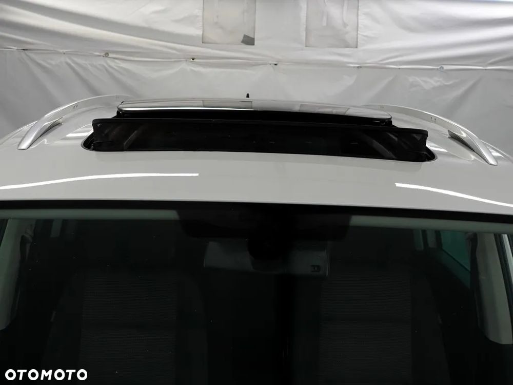 Volkswagen Sharan 2.0 TDI 4Mot Comfortline - 28