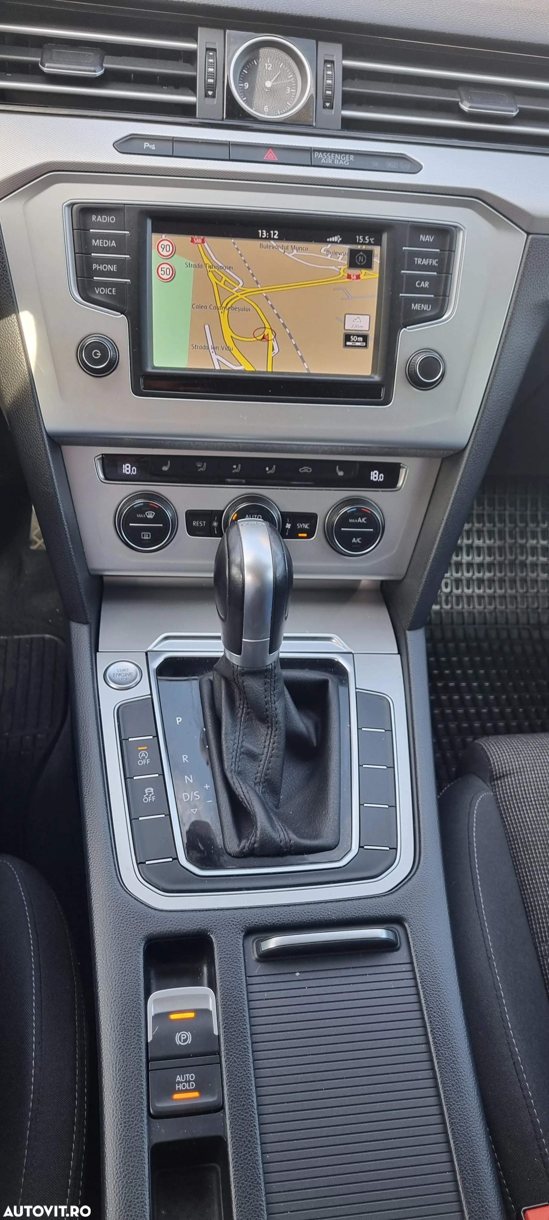 Volkswagen Passat Variant 2.0 TDI DSG Comfortline - 4