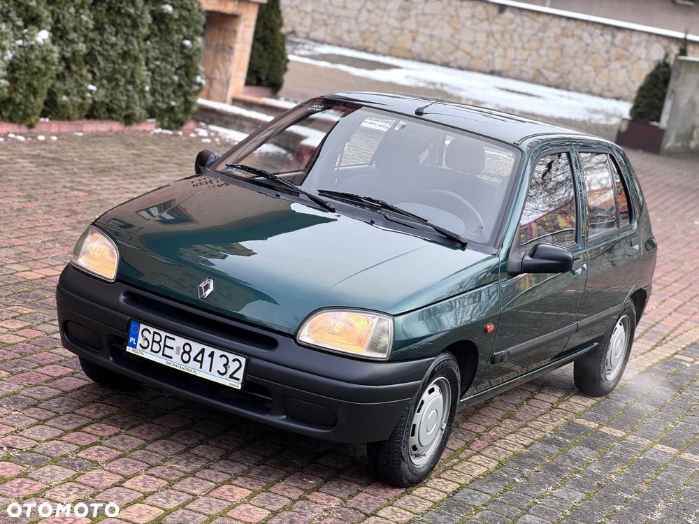 Renault Clio - 2