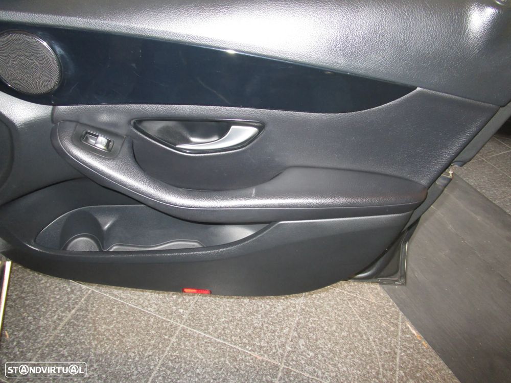 Mercedes-Benz C 200 BlueTEC Avantgarde Aut. - 20