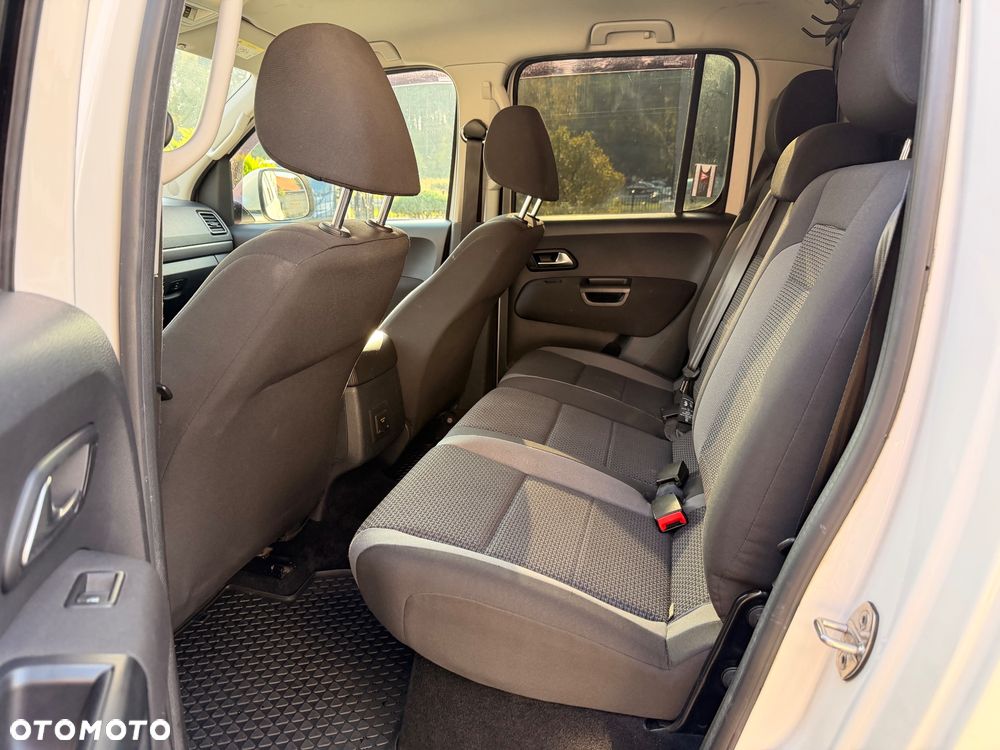 Volkswagen Amarok - 11