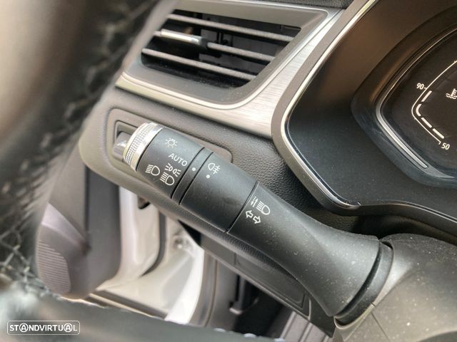 Renault Captur 1.0 TCe Exclusive - 18