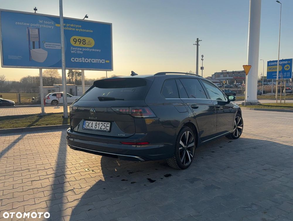 Volkswagen Golf 1.5 eTSI OPF DSG Style - 3