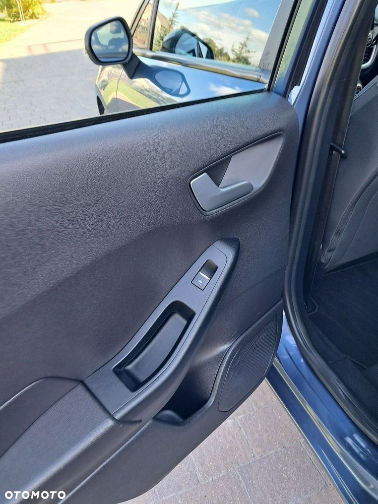 Ford Fiesta - 35