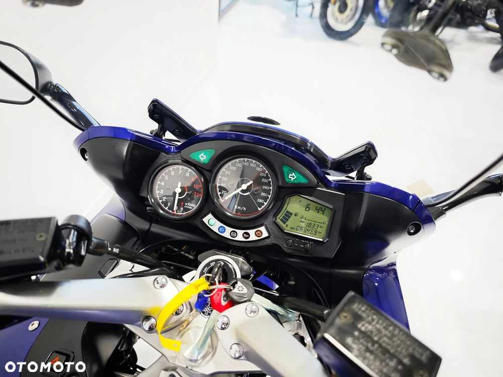 Yamaha FJR - 5