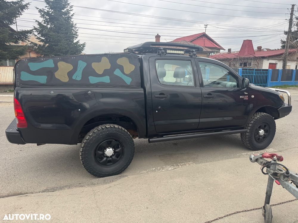 Toyota Hilux 4x4 Double Cab - 4
