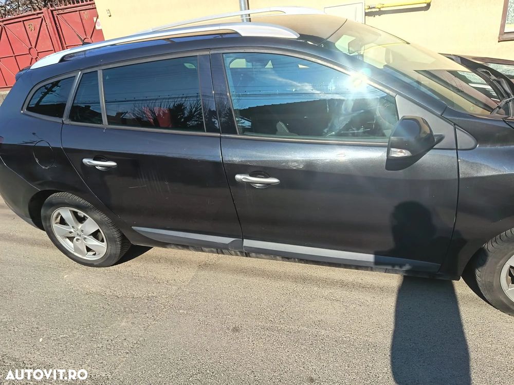 Renault Megane 1.5 dCi Dynamique - 5