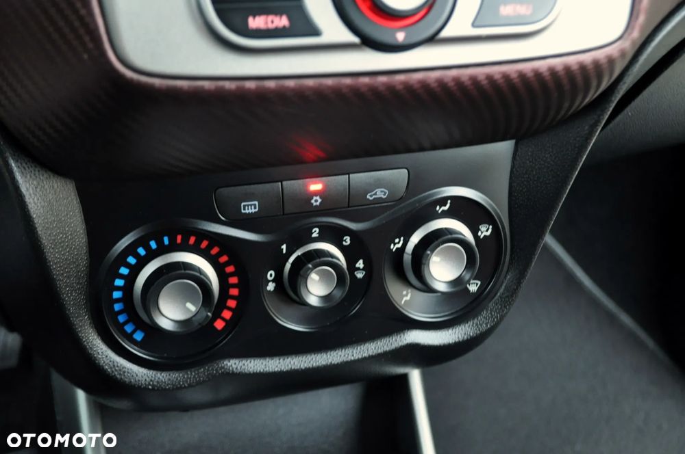 Alfa Romeo Mito - 32