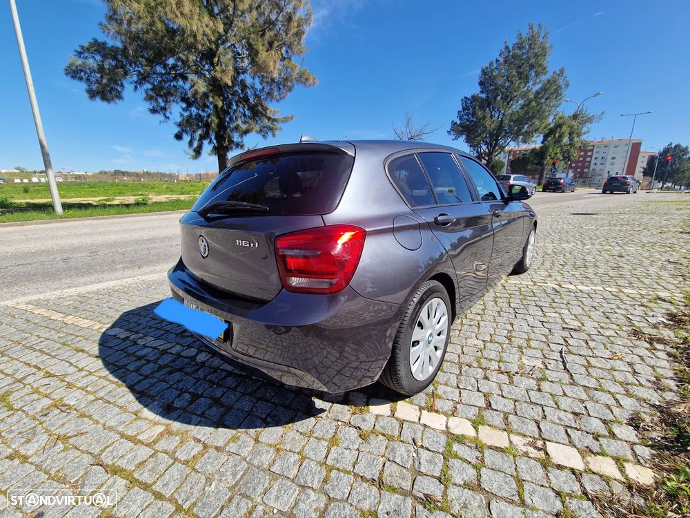 BMW 116 d EfficientDynamics - 9
