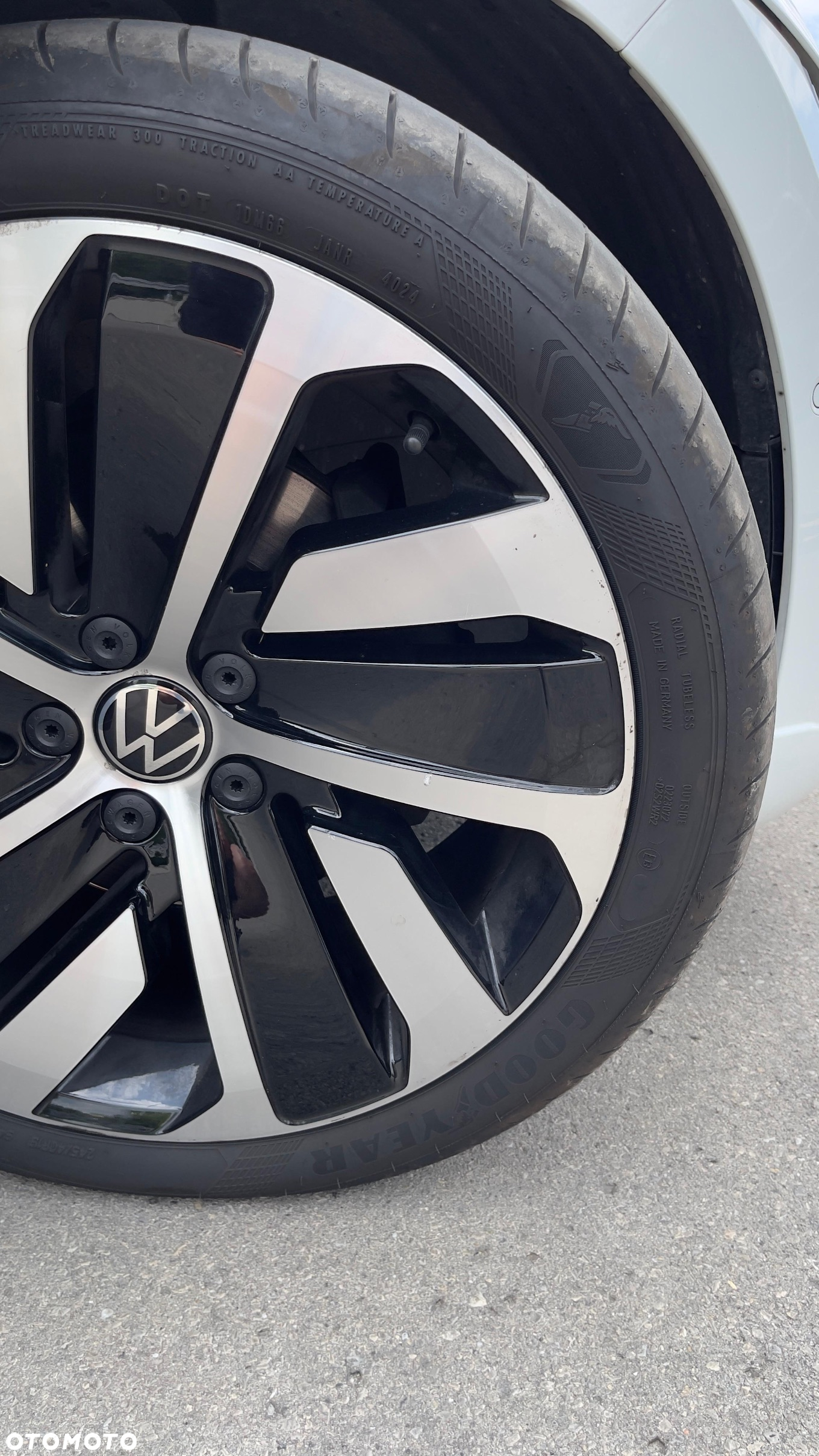Volkswagen Arteon 2.0 TSI R-Line DSG - 13