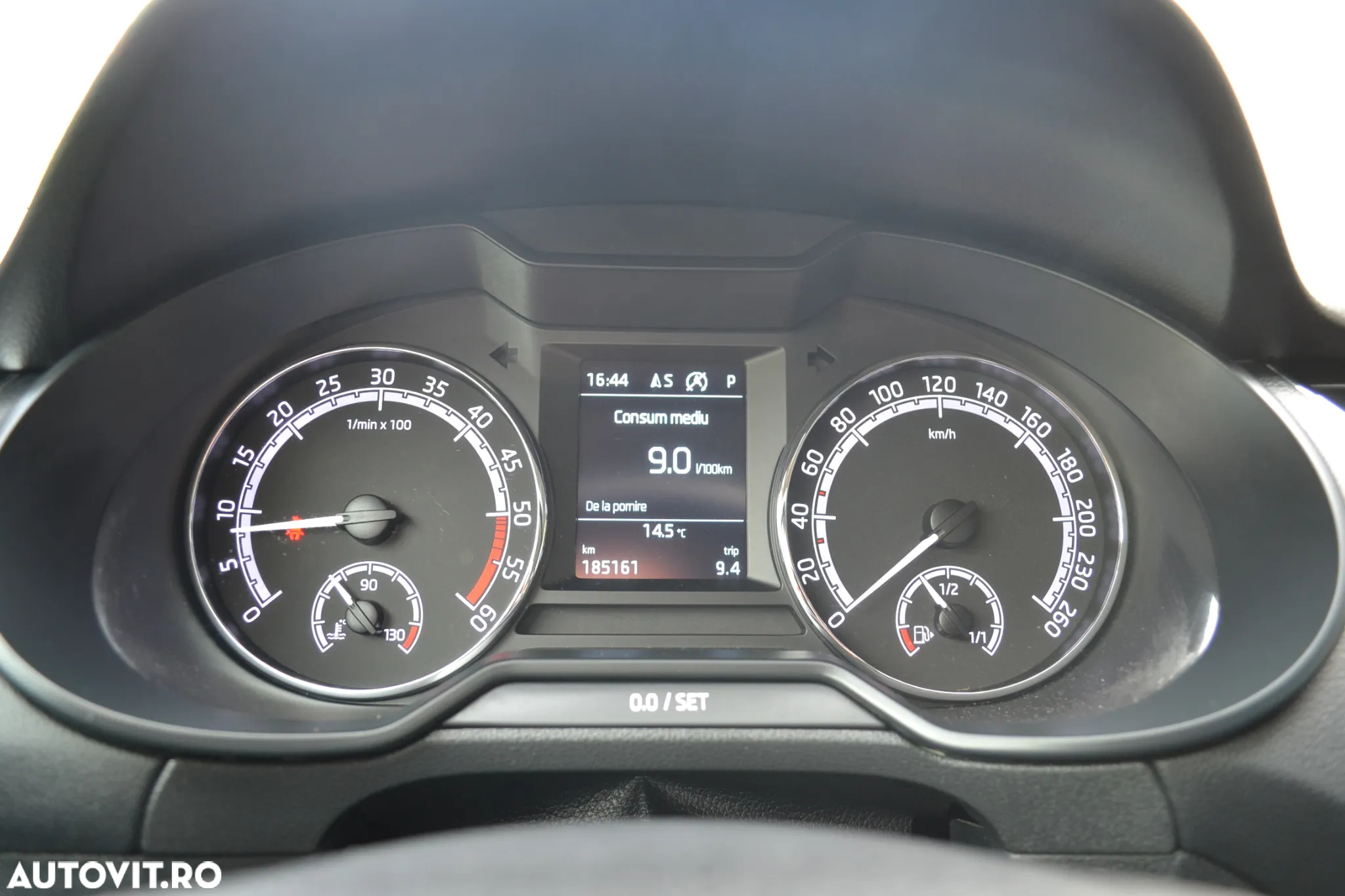 Skoda Octavia Combi Diesel 1.6 TDI DSG Style - 17