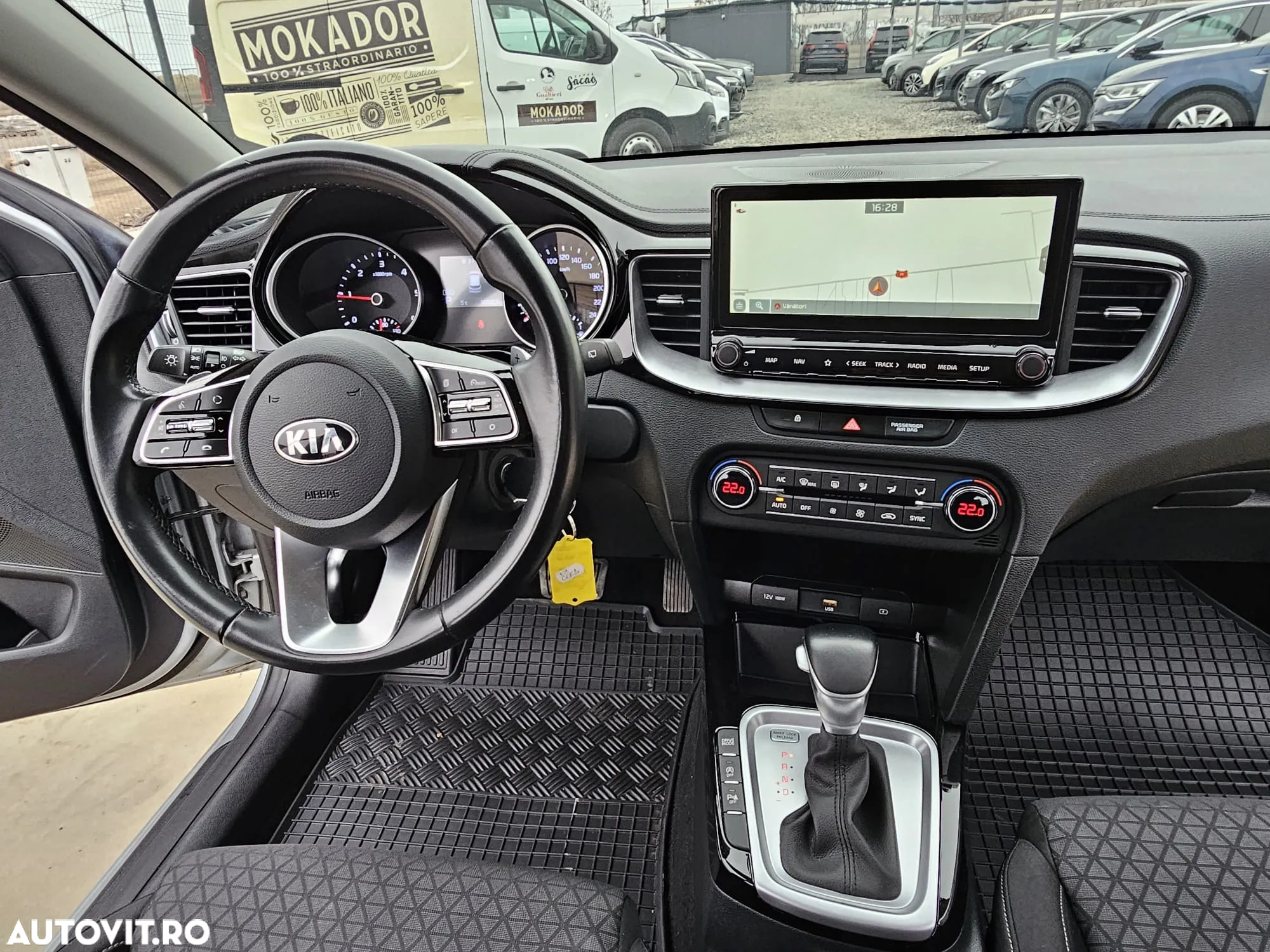 Kia Ceed SW 1.6 CRDi (48V Mild-Hybrid) DCT7 GT Line - 13