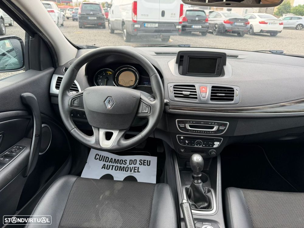 Renault Mégane 1.5 dCi Dynamique - 8