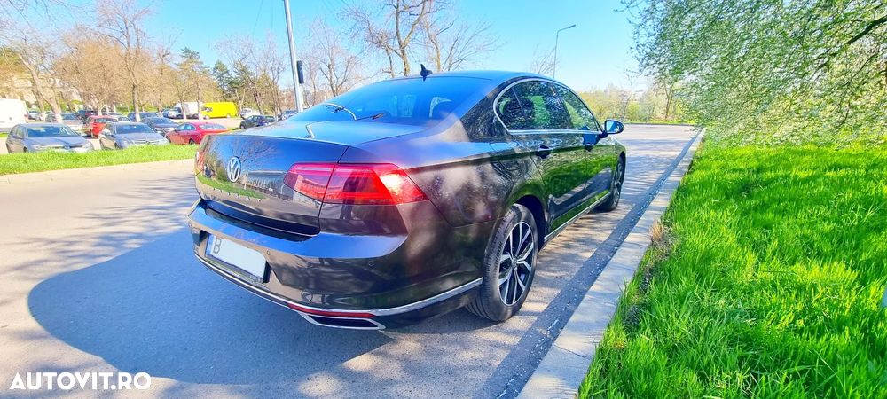Volkswagen Passat 2.0 TDI DSG Highline - 5