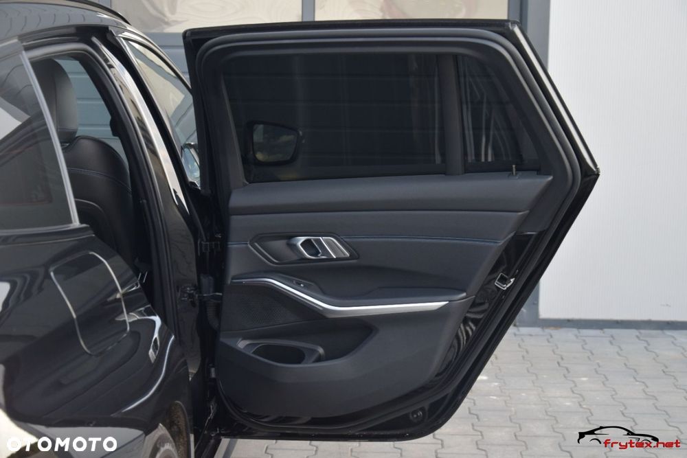 BMW Seria 3 - 24