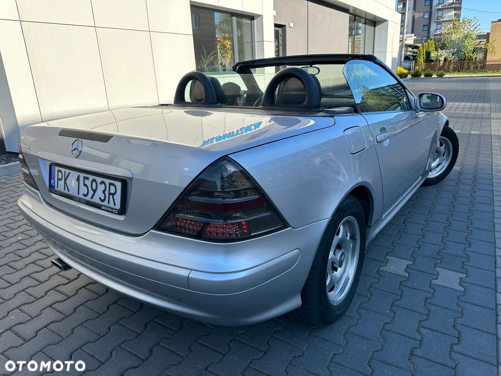 Mercedes-Benz SLK - 12
