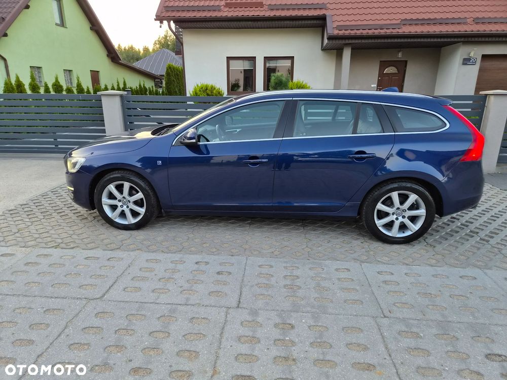 Volvo V60 D4 Ocean Race - 17
