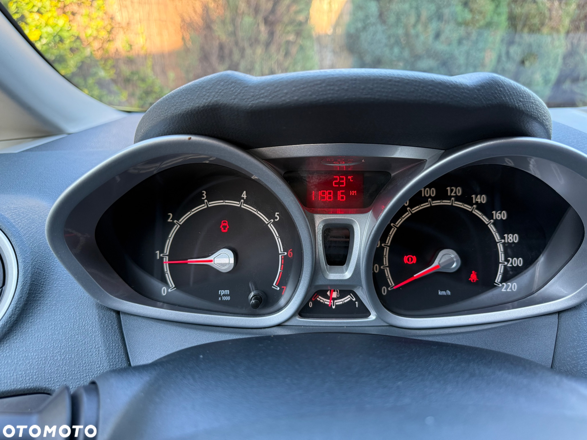 Ford Fiesta 1.4 Titanium - 18