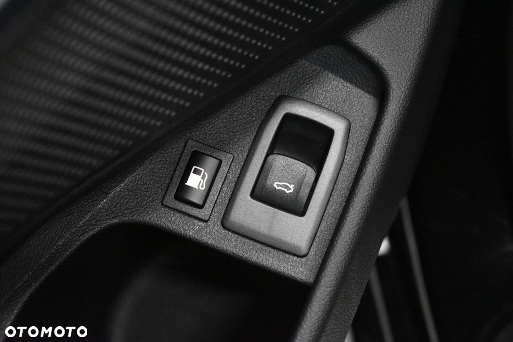 BMW Seria 3 - 8