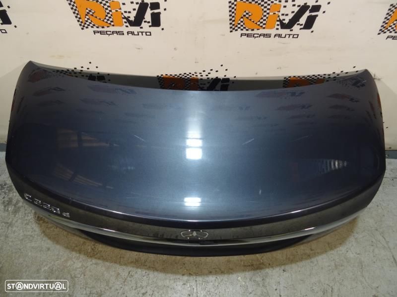 Tampa Da Mala Mercedes-Benz C-Class (W205)  Mala Mercedes W205 Sedan - 4