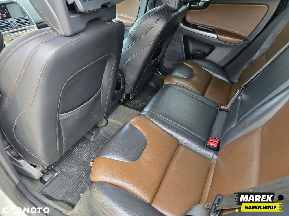 Volvo XC 60 - 7